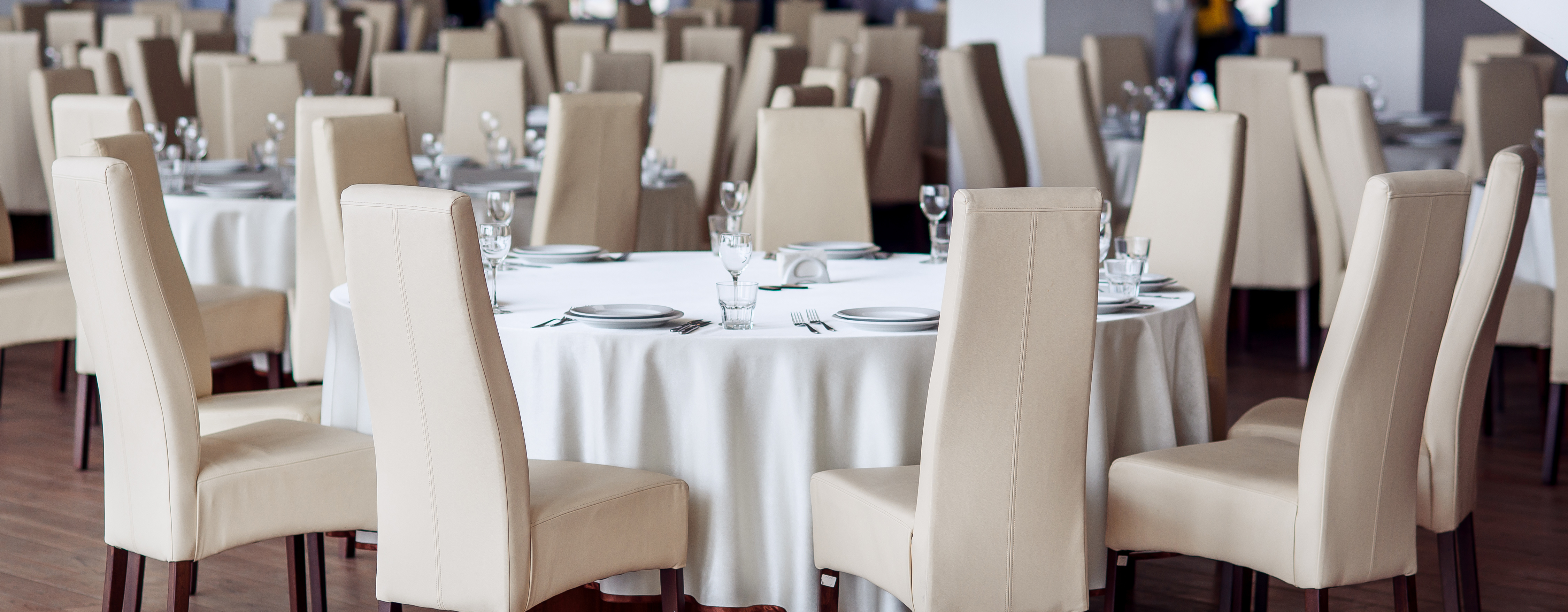 Restaurant Chairs and Tables for Restaurants